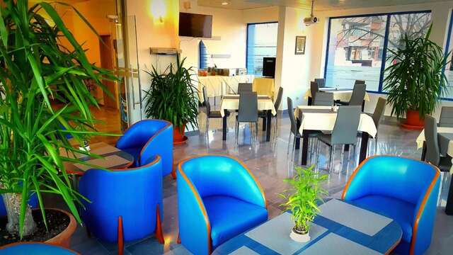 Отель Family Hotel Dalis София-24